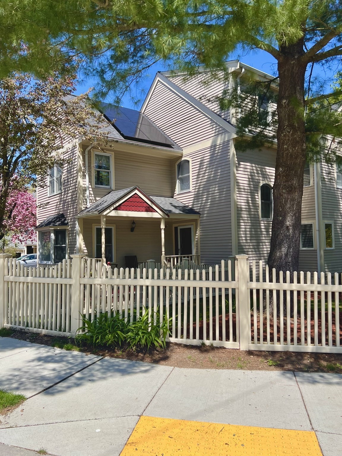 5 Rebecca Road, Newton, MA 02465