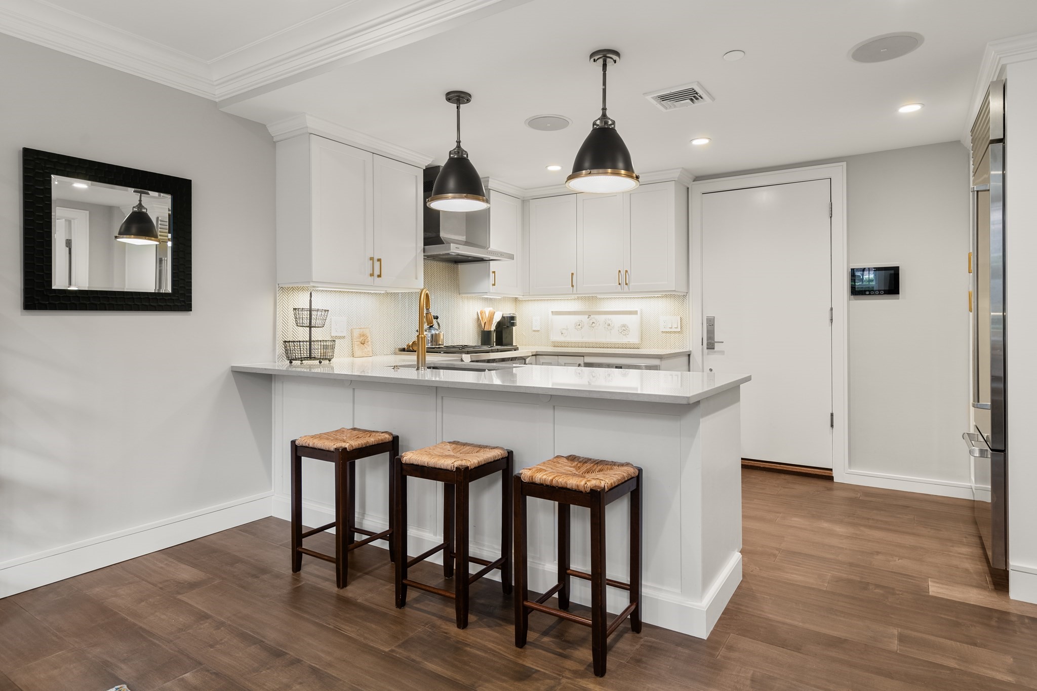 11 Exeter Street Unit 2, Back Bay, Boston, MA 02116