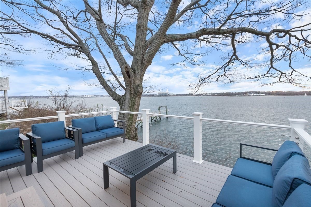 69 Naugus Ave, Marblehead, MA 01945