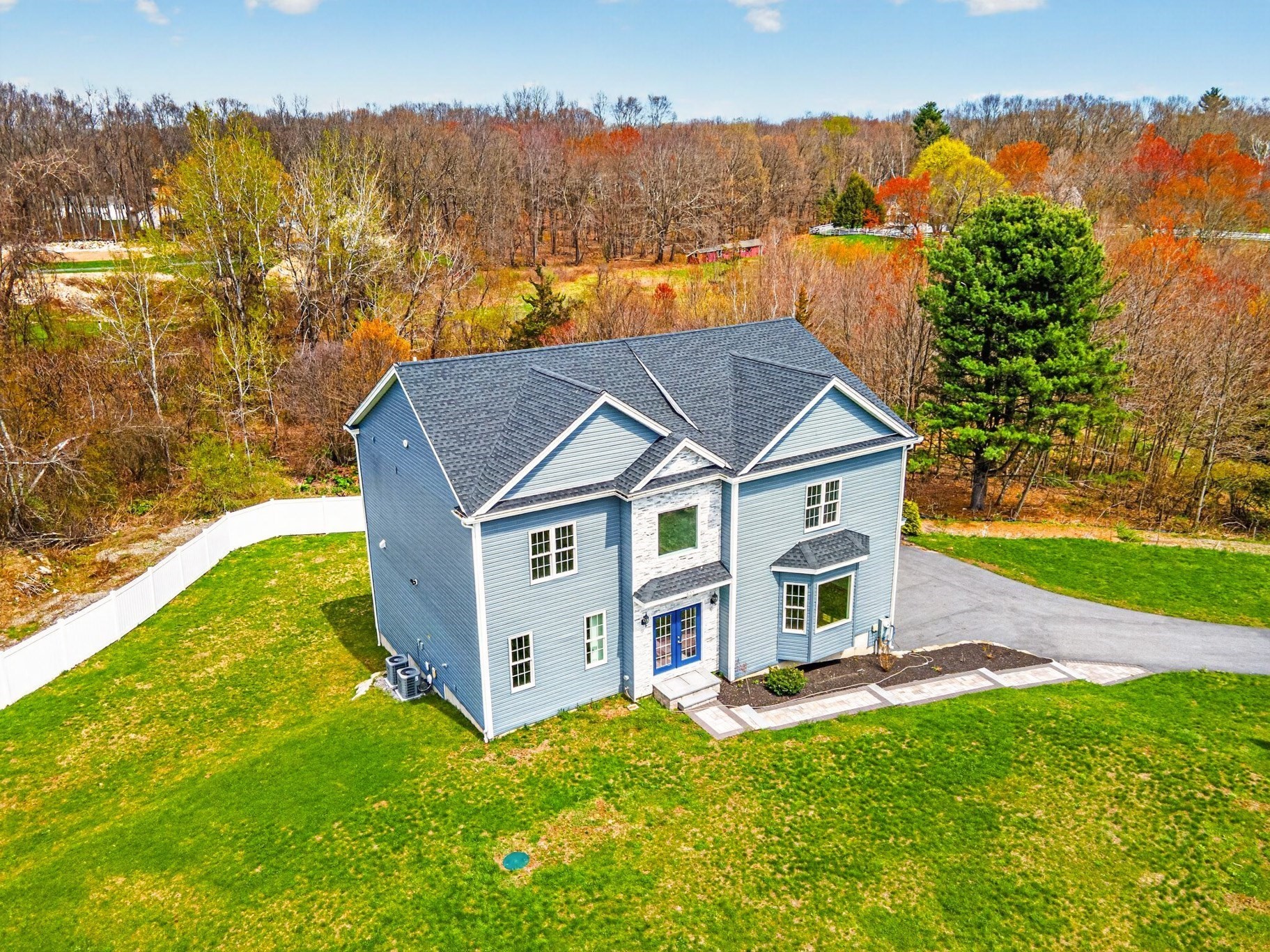 0 Falcon Dr, Shrewsbury, MA 01545