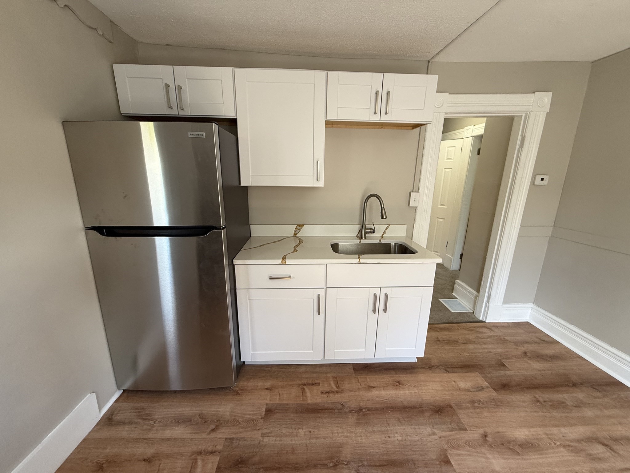 108 Alden St, Springfield, MA 01109 - Image 11