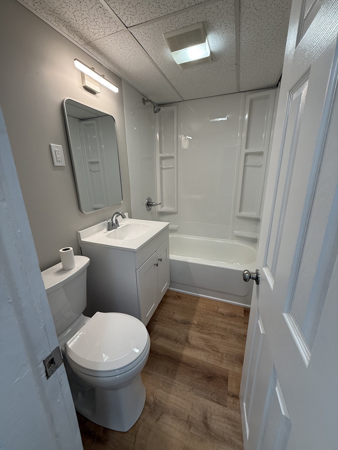 108 Alden St, Springfield, MA 01109 - Image 15