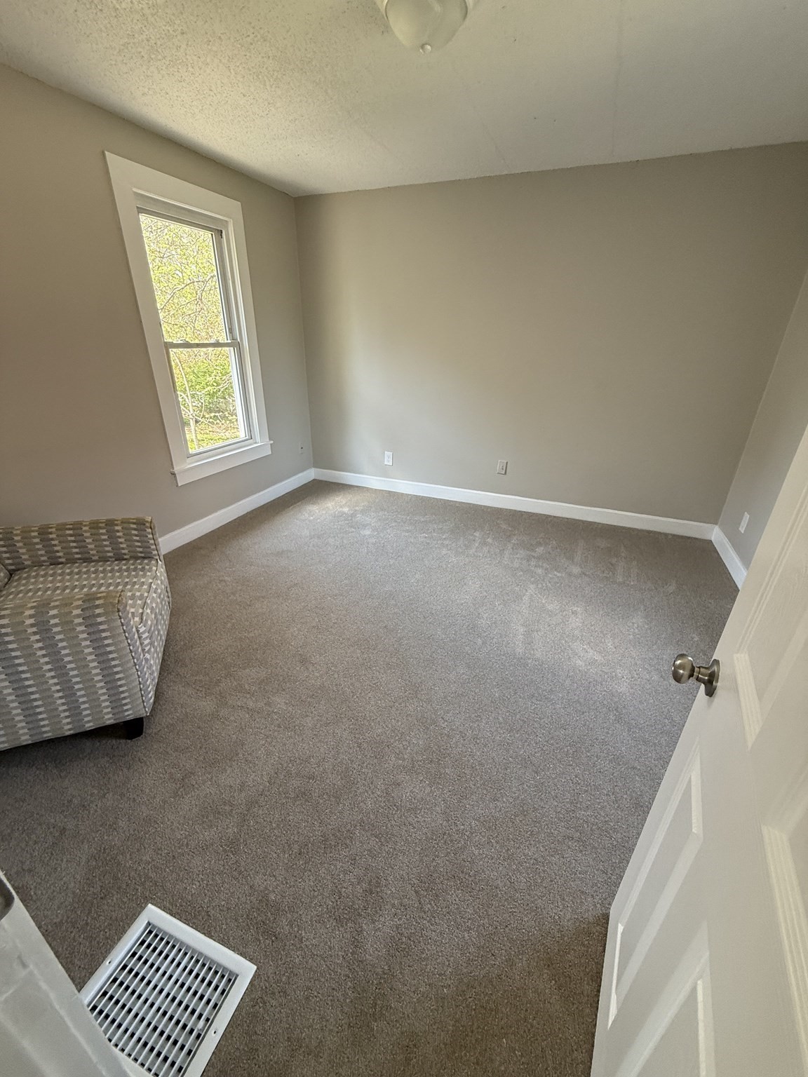 108 Alden St, Springfield, MA 01109 - Image 17