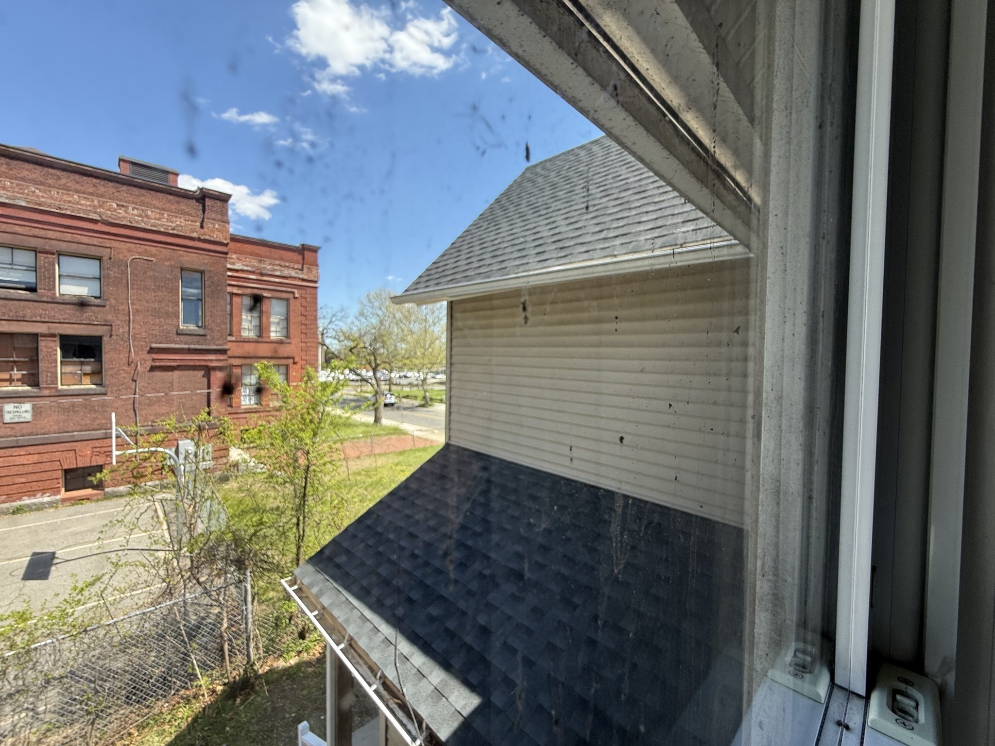 108 Alden St, Springfield, MA 01109 - Image 37