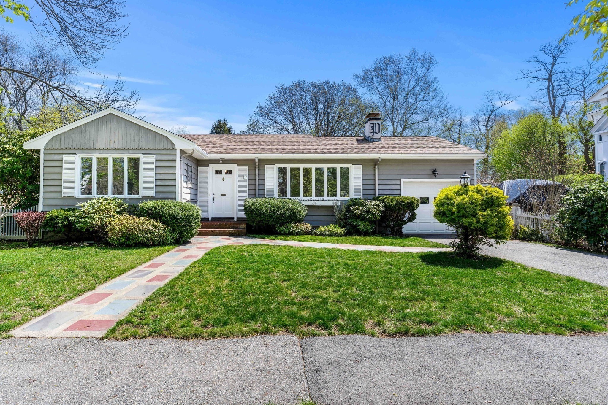 14 Woodbury Street, Beverly, MA 01915