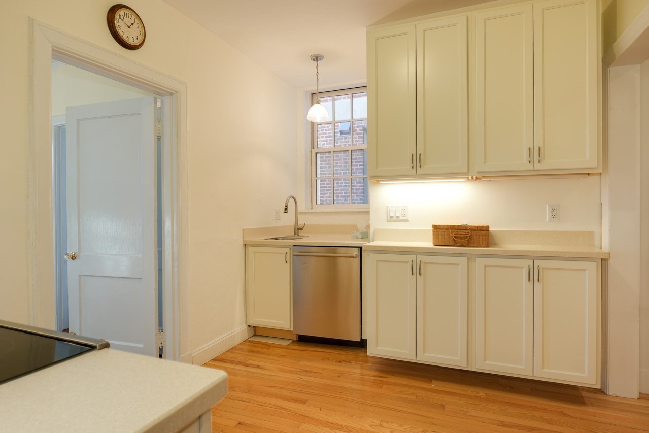 983 Memorial Drive Unit 502, Cambridge, MA 02138 - Image 13