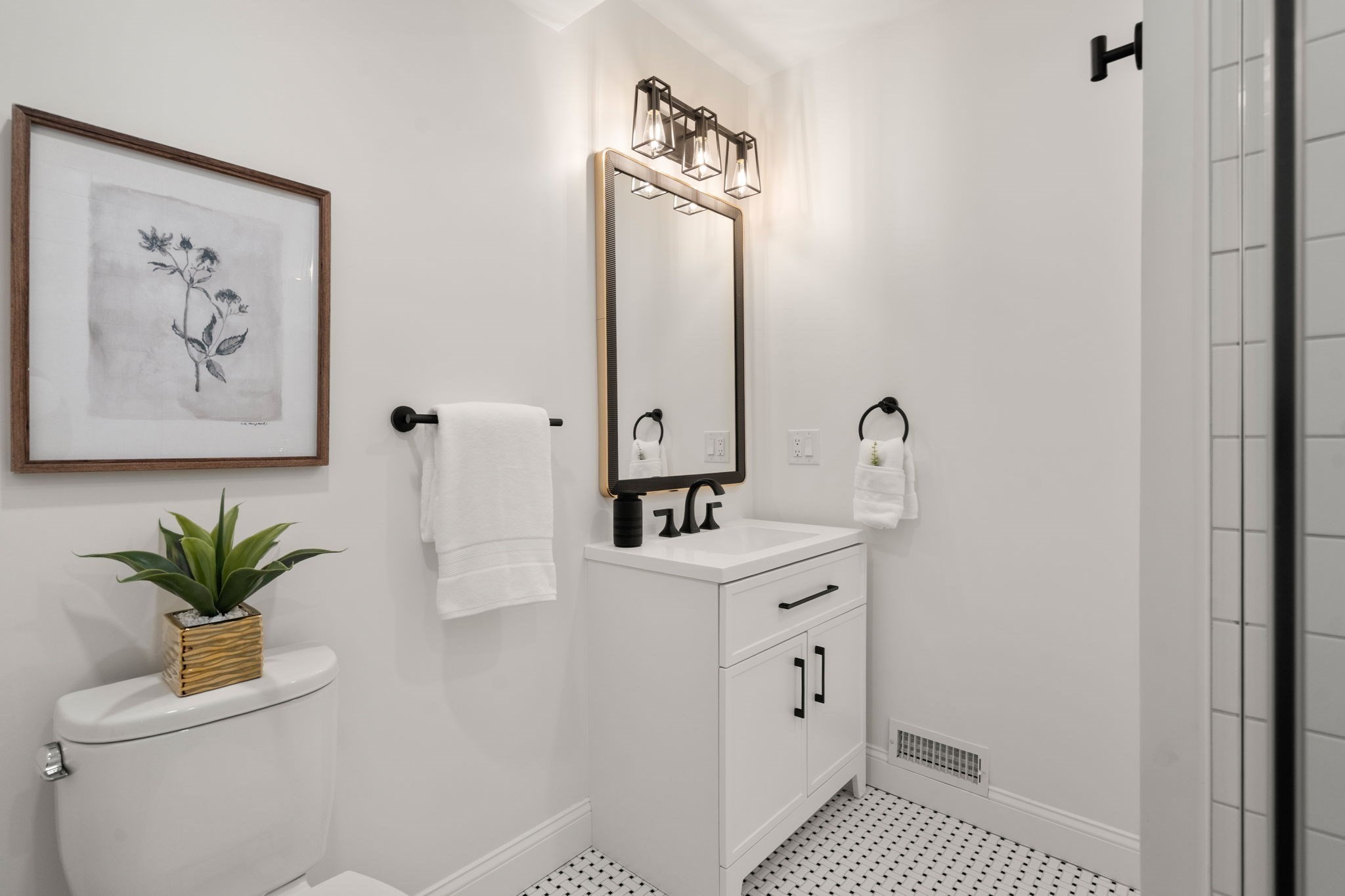 26 Pitcher Ave, Medford, MA 02155 - Image 15