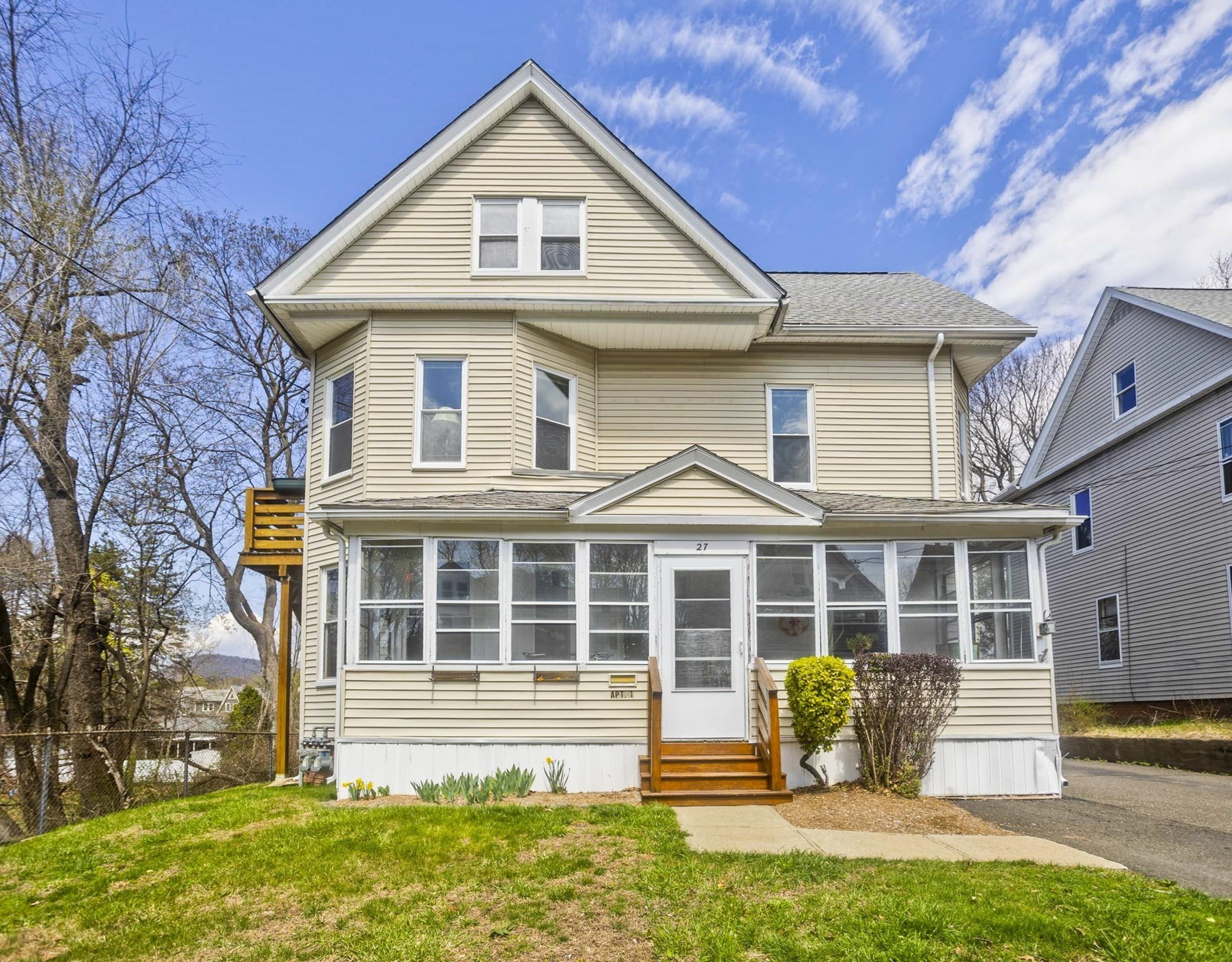 27 Morgan St., Holyoke, MA 01040