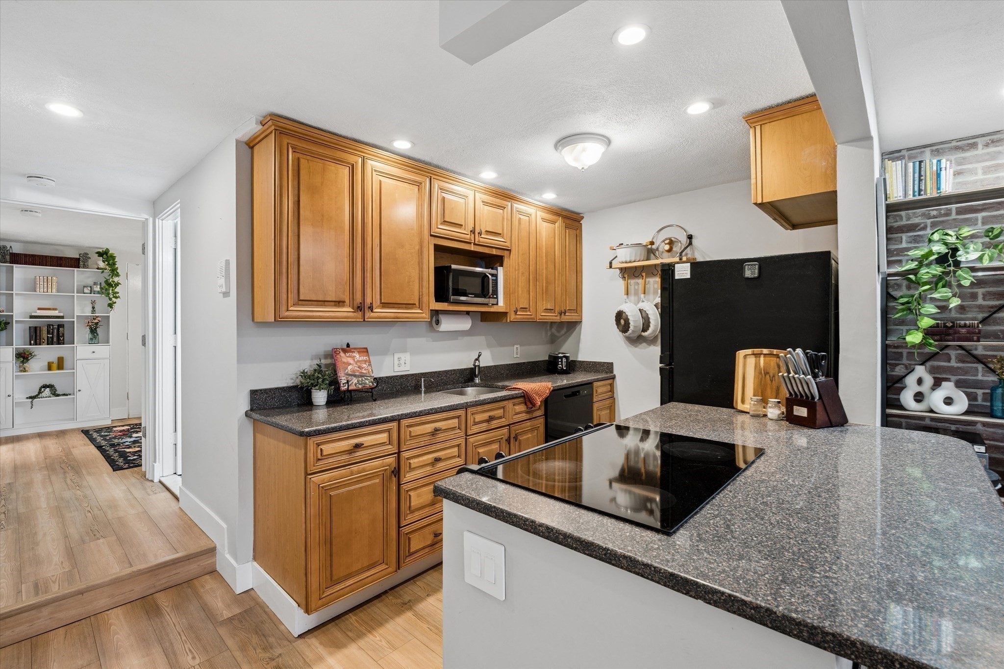 249 W Newton St Unit 2, Back Bay, Boston, MA 02116 - Image 16
