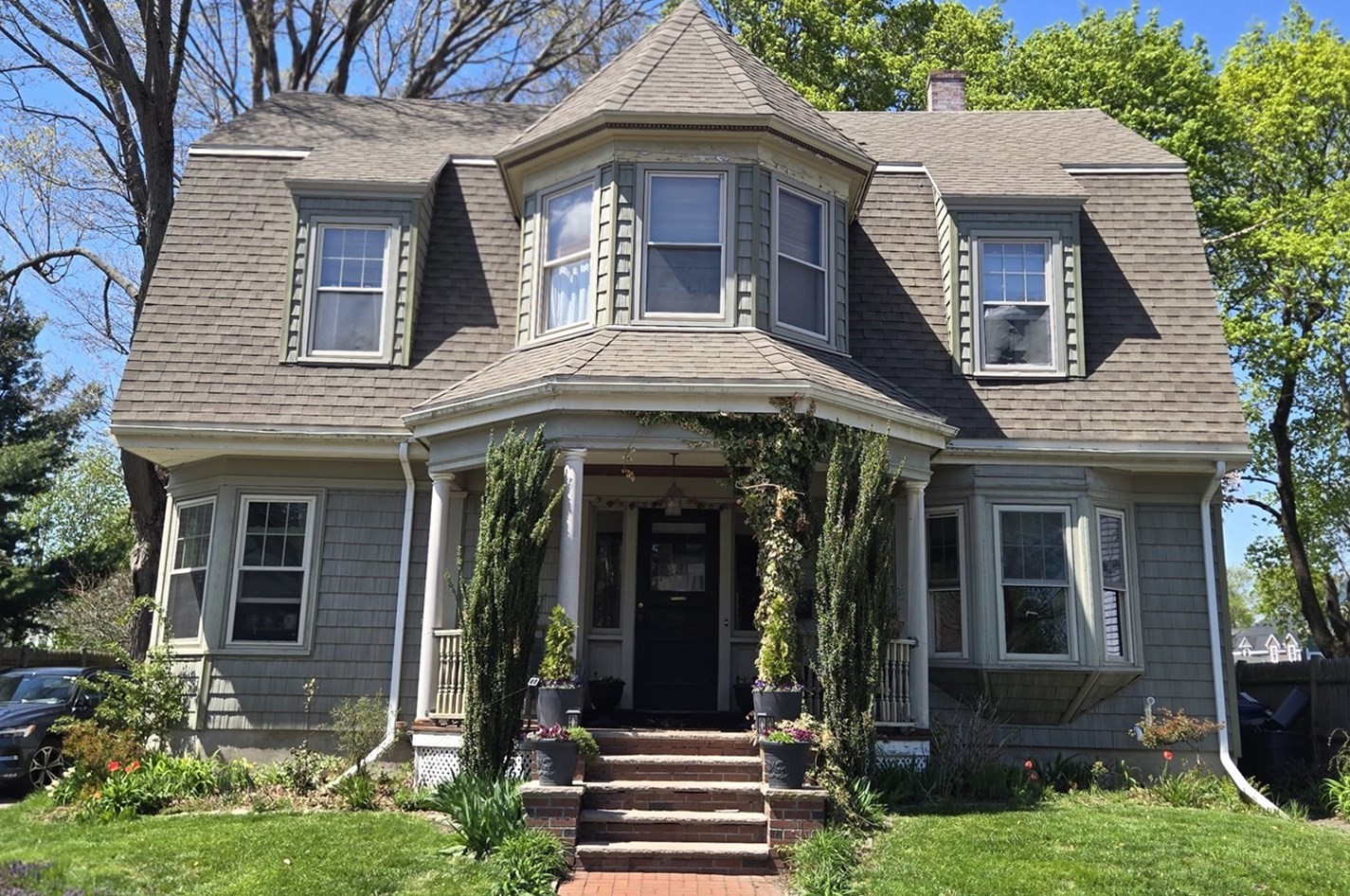 42 Sheridan Street, Haverhill, MA 01830