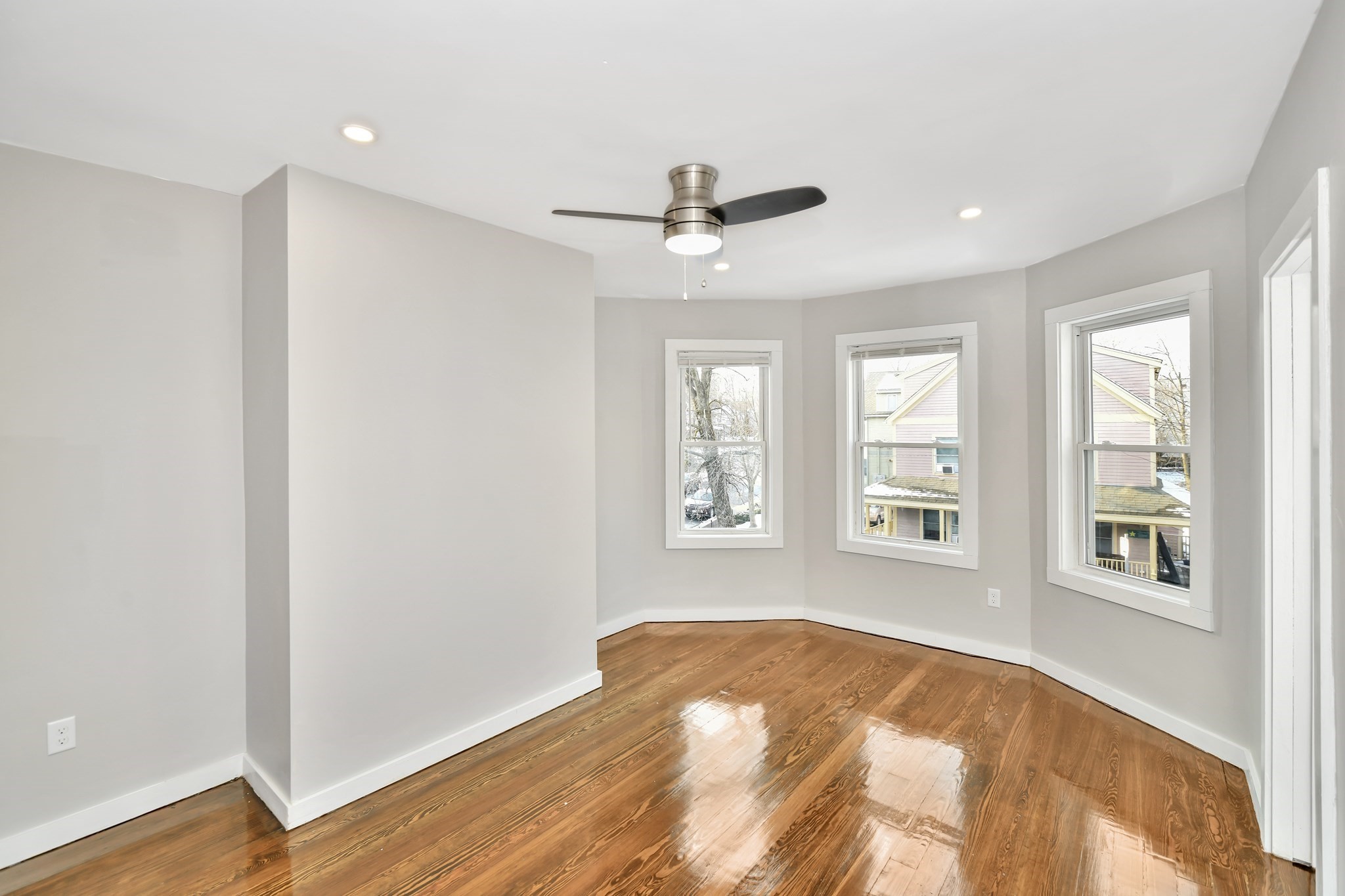 81 Ellington St, Dorchester, Boston, MA 02121 - Image 13