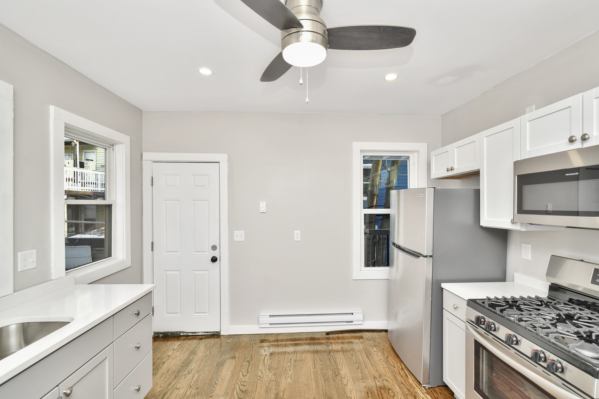 81 Ellington St, Dorchester, Boston, MA 02121 - Image 4