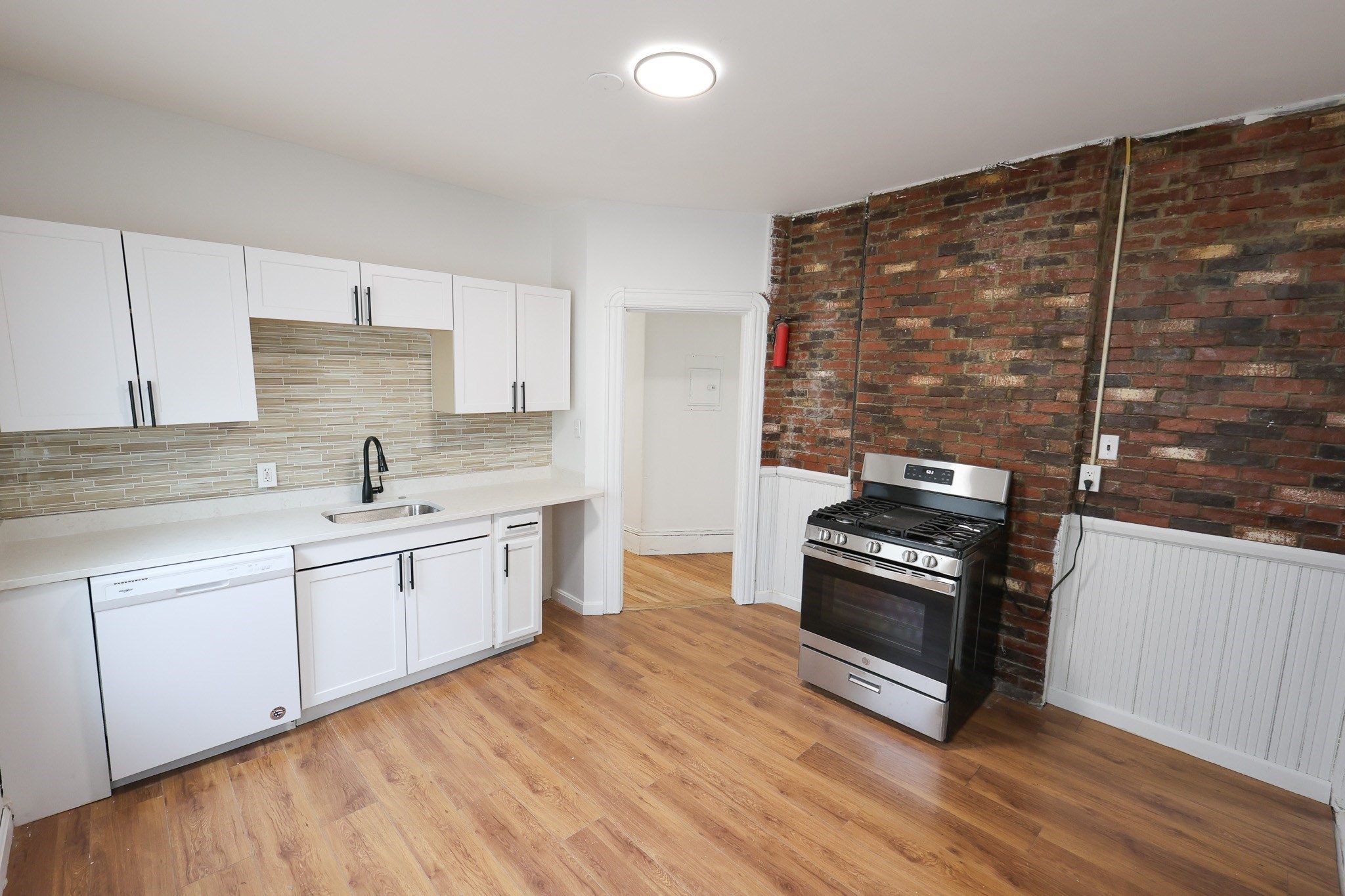8 Colonial Ave, Dorchester, Boston, MA 02124 - Image 15