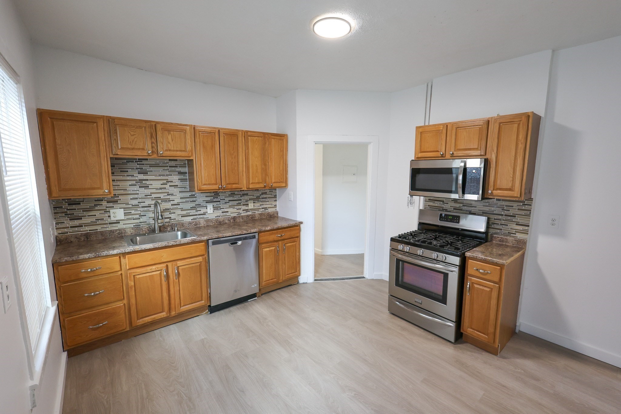 8 Colonial Ave, Dorchester, Boston, MA 02124 - Image 18