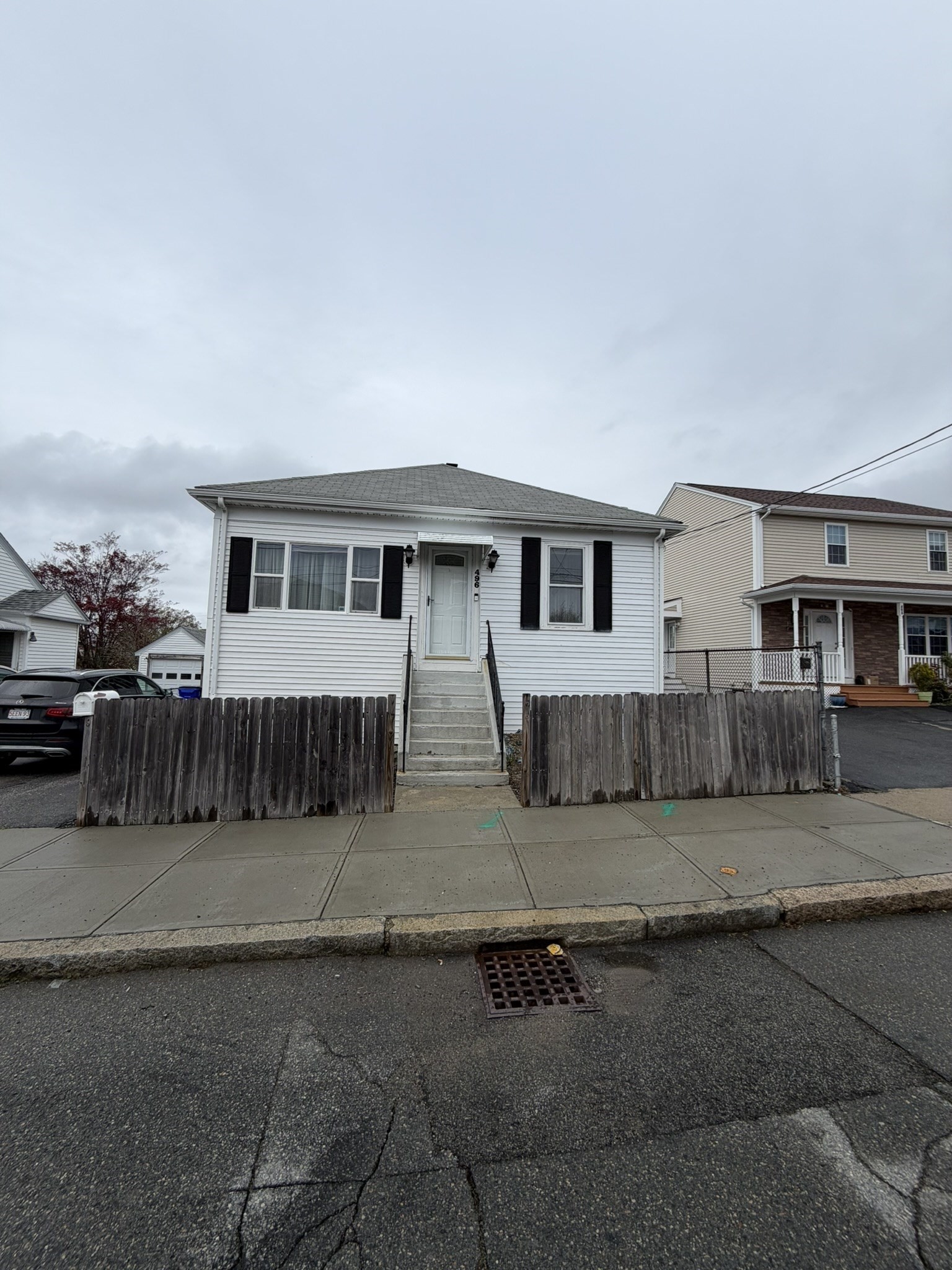 496 Tucker St, Fall River, MA 02721