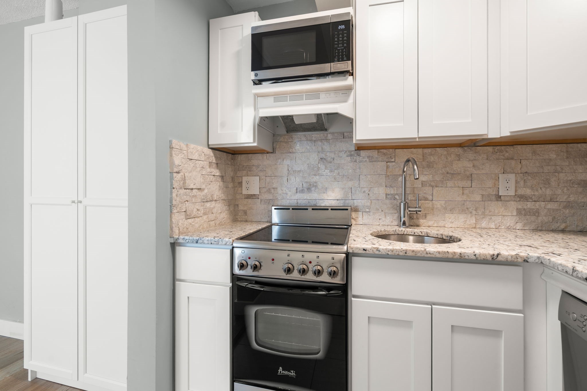 2089 Dorchester Ave Unit Unit 2, Mattapan, Boston, MA 02124 - Image 9