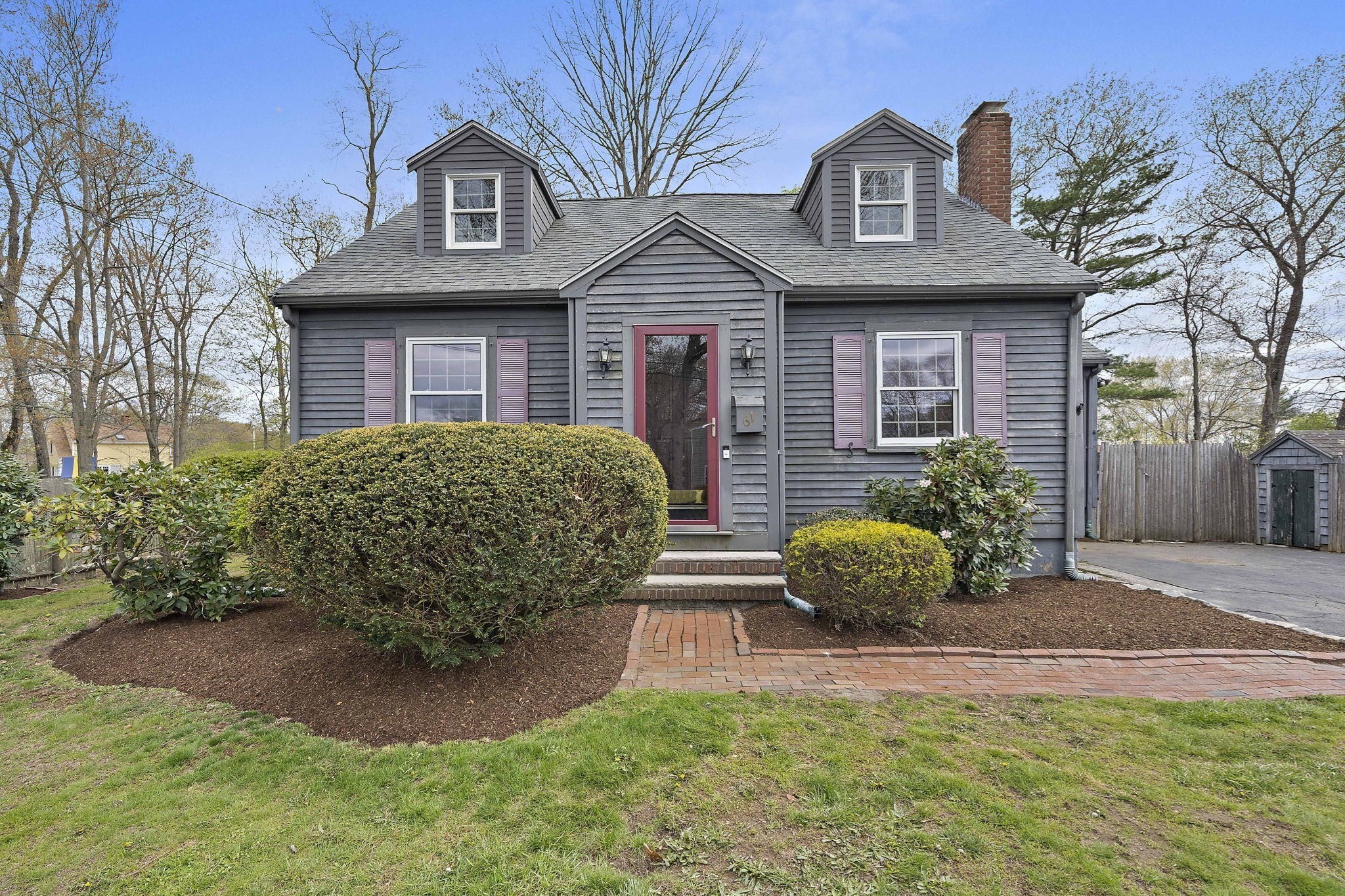61 Belmont St, Weymouth, MA 02188