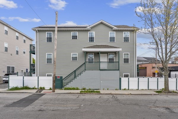 603 Charles St, Providence, RI 02904