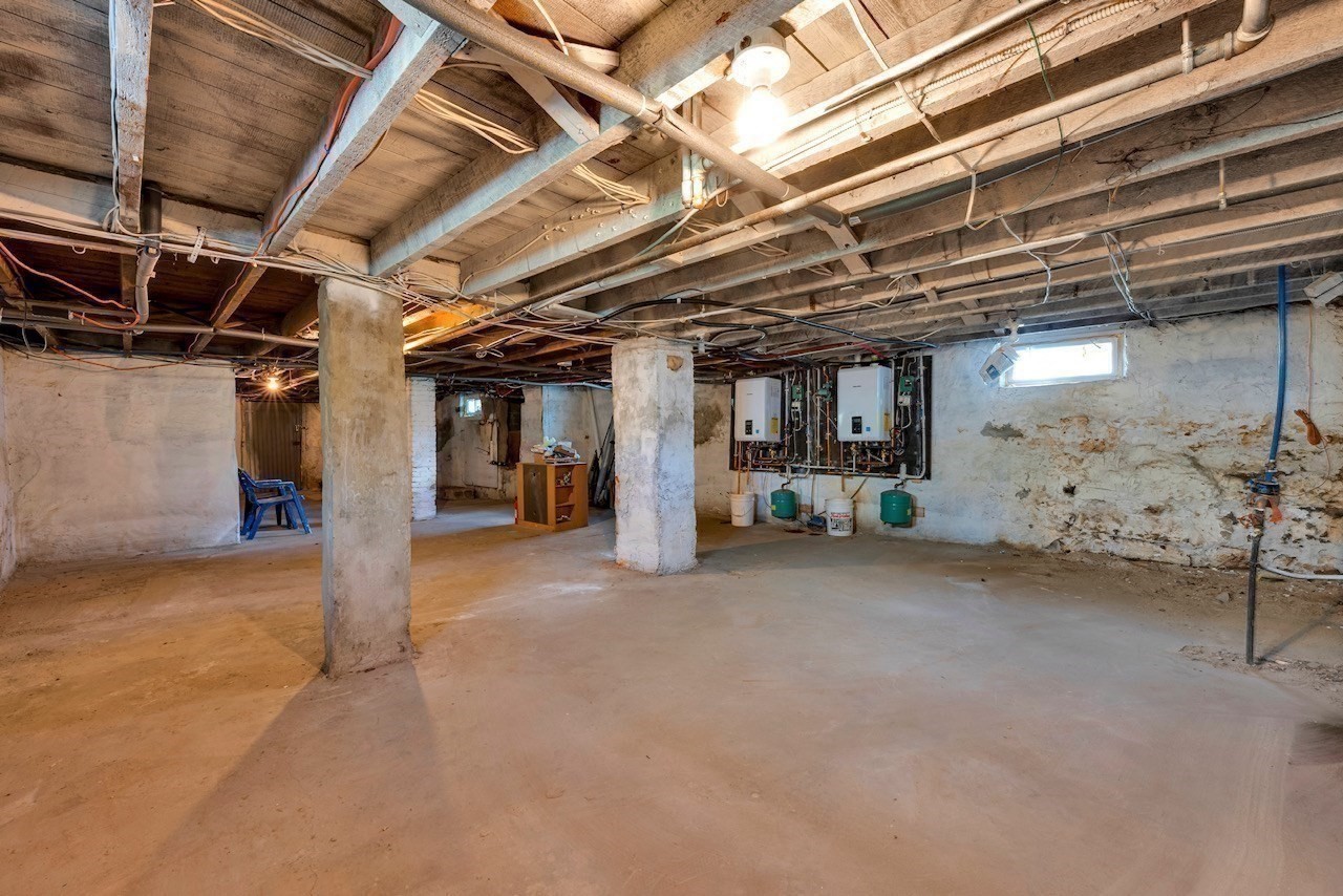 88 Tyler St, Springfield, MA 01109 - Image 14