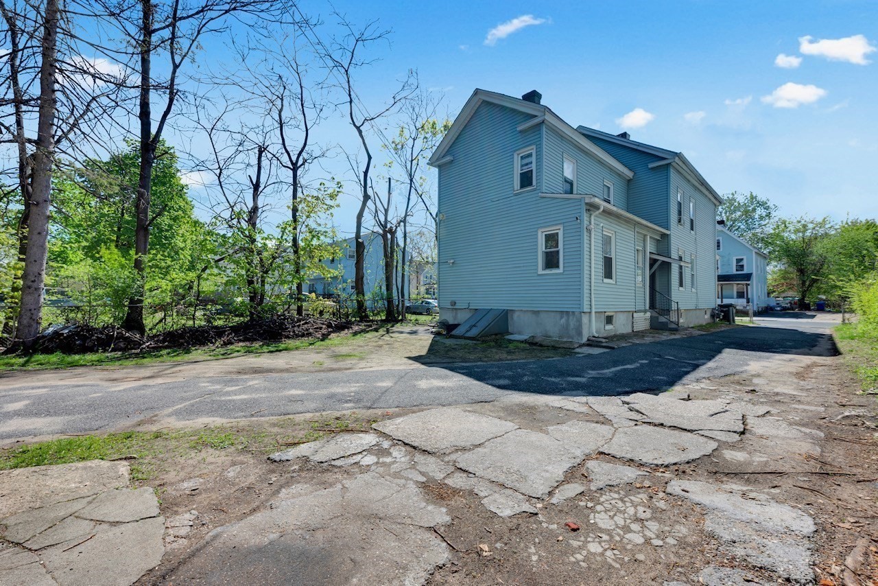 88 Tyler St, Springfield, MA 01109 - Image 4