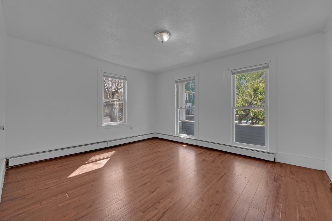 88 Tyler St, Springfield, MA 01109 - Image 7