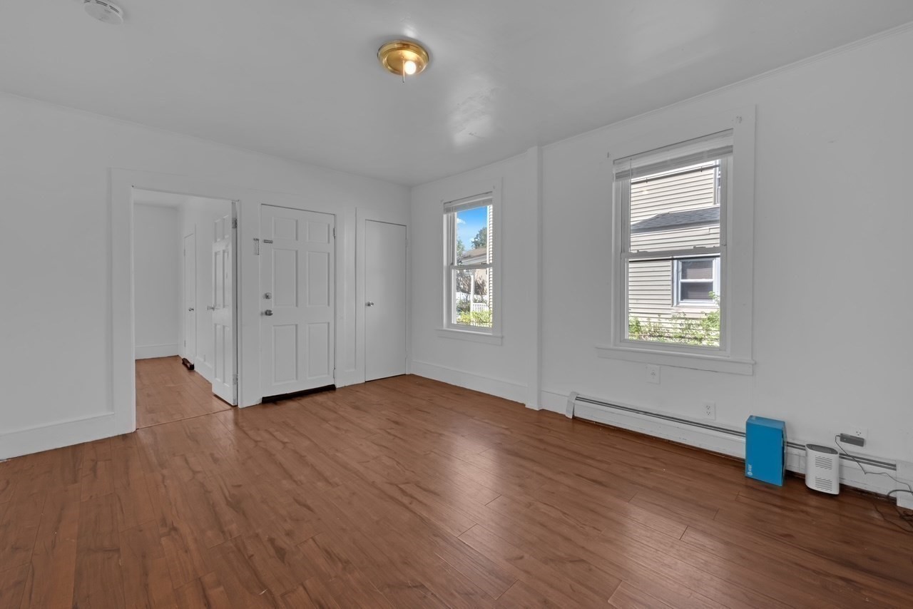 88 Tyler St, Springfield, MA 01109 - Image 9