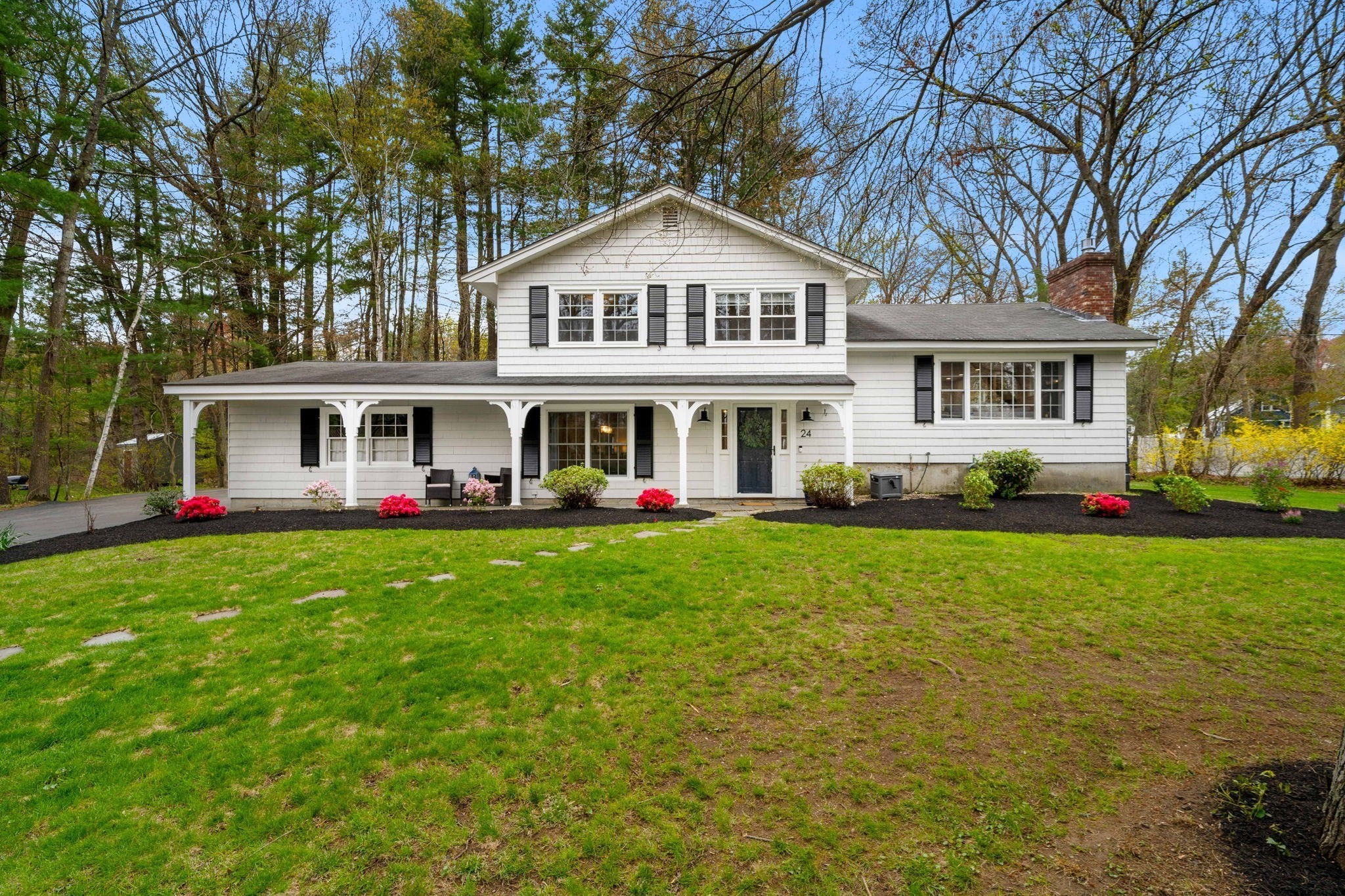 24 West Parish Drive, Andover, MA 01810