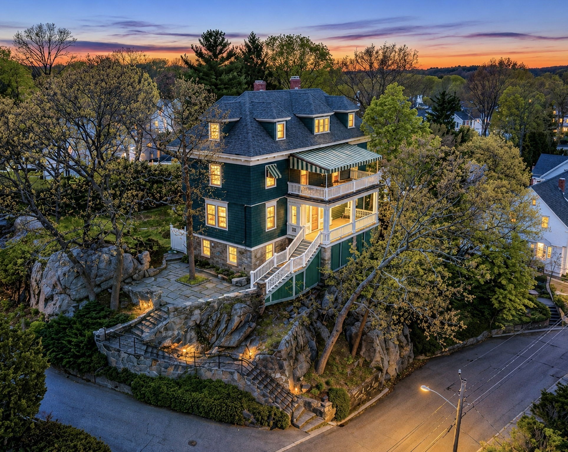 5 Ridgewood Rd, Malden, MA 02148