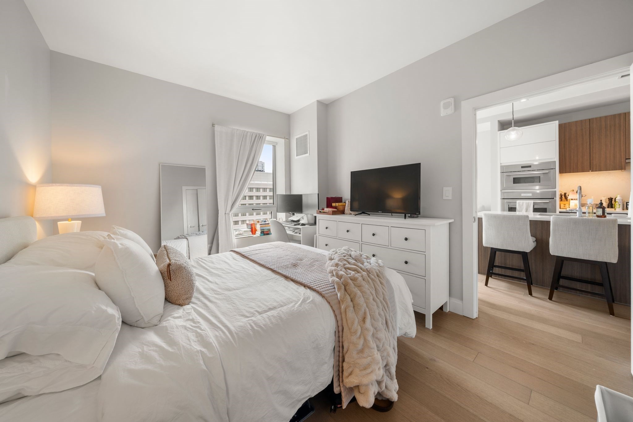 100 Shawmut Ave Unit 911, South End, Boston, MA 02118 - Image 14