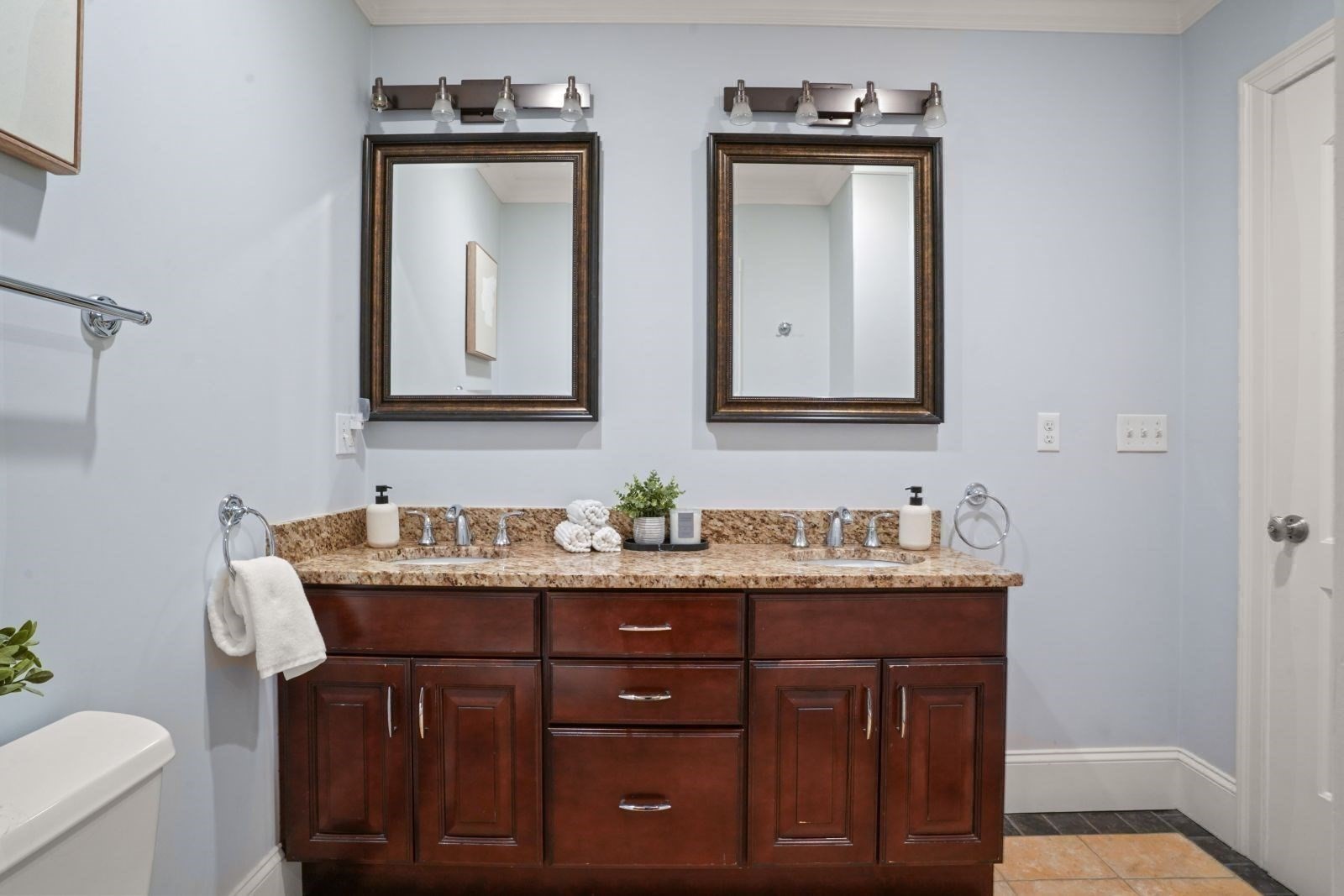 192 West Sixth Street Unit 2, South Boston, Boston, MA 02127 - Image 17