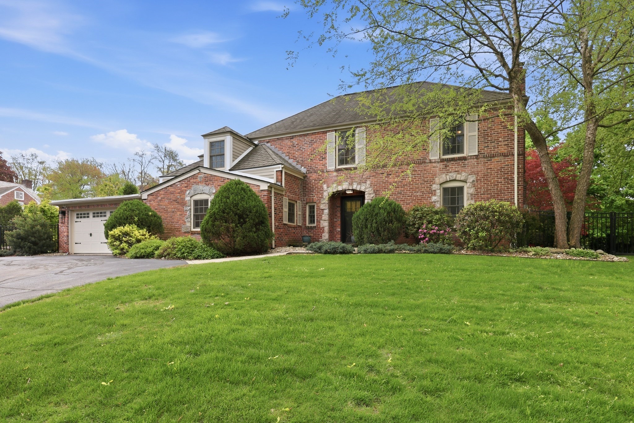 123 Englewood Road, Longmeadow, MA 01106