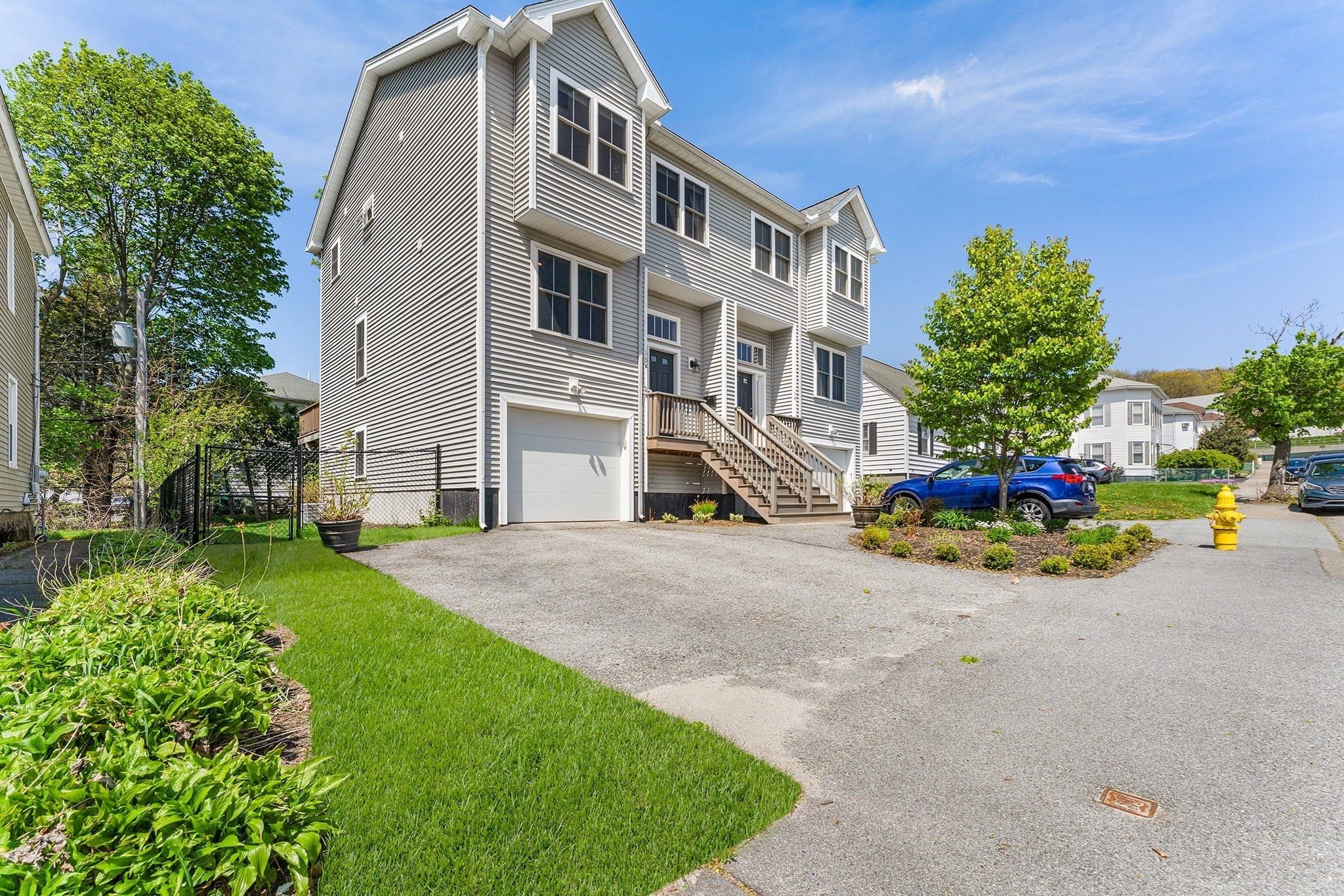 13 Prentice St, Worcester, MA 01604