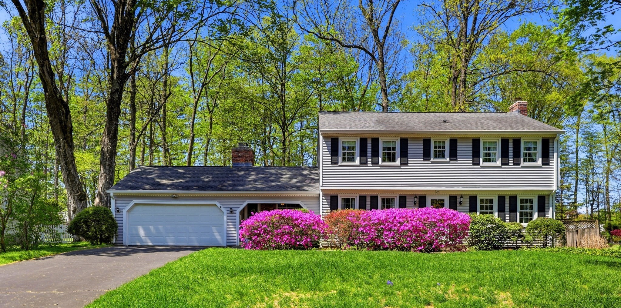 291 Forest Glen, West Springfield, MA 01089