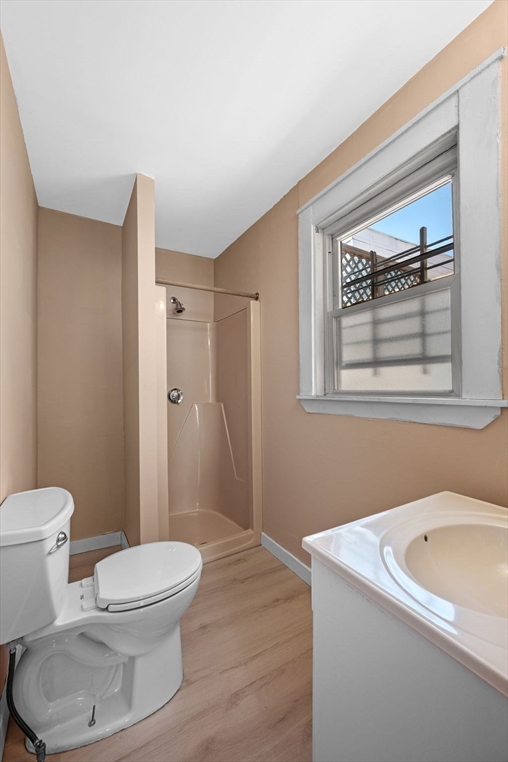 12-16 Landon Cir, Lynn, MA Image 12