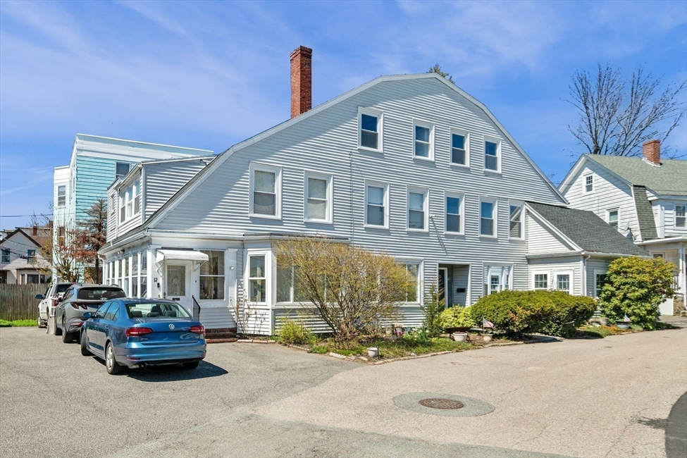 12-16 Landon Cir, Lynn, MA Image 3