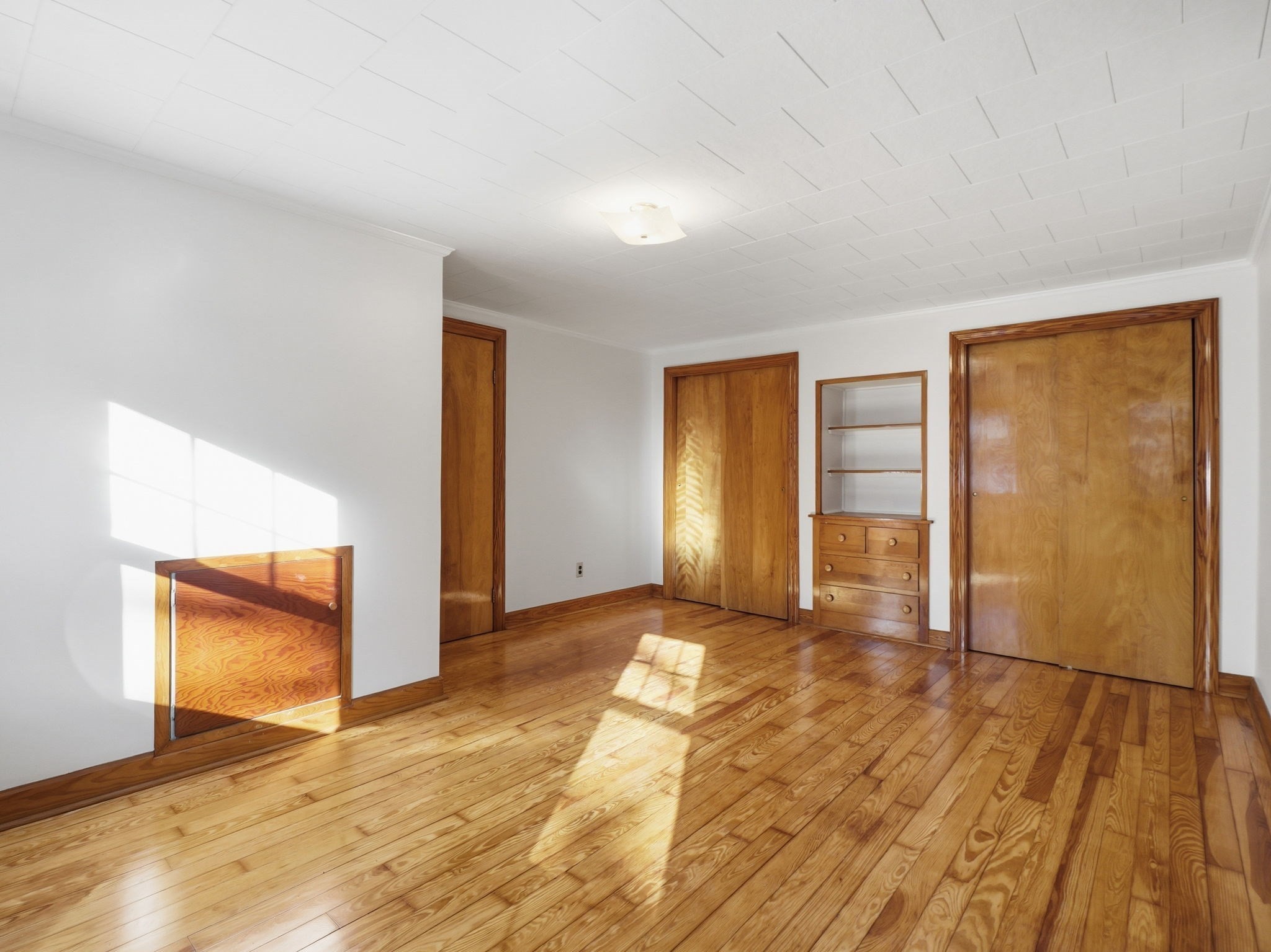 285 W Meadow Rd, Lowell, MA 01854 - Image 21