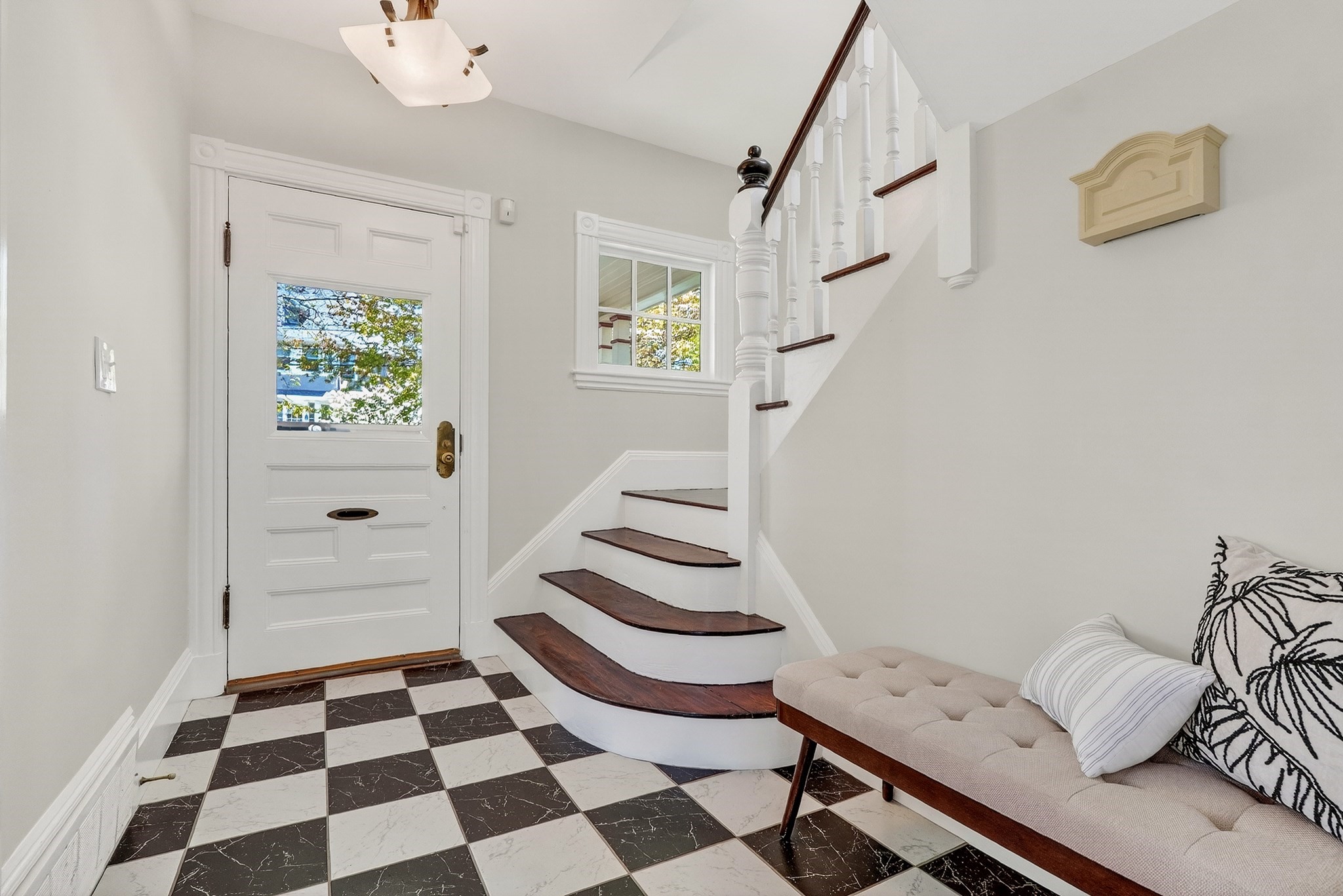 84 Lincoln St, Melrose, MA 02176 - Image 4