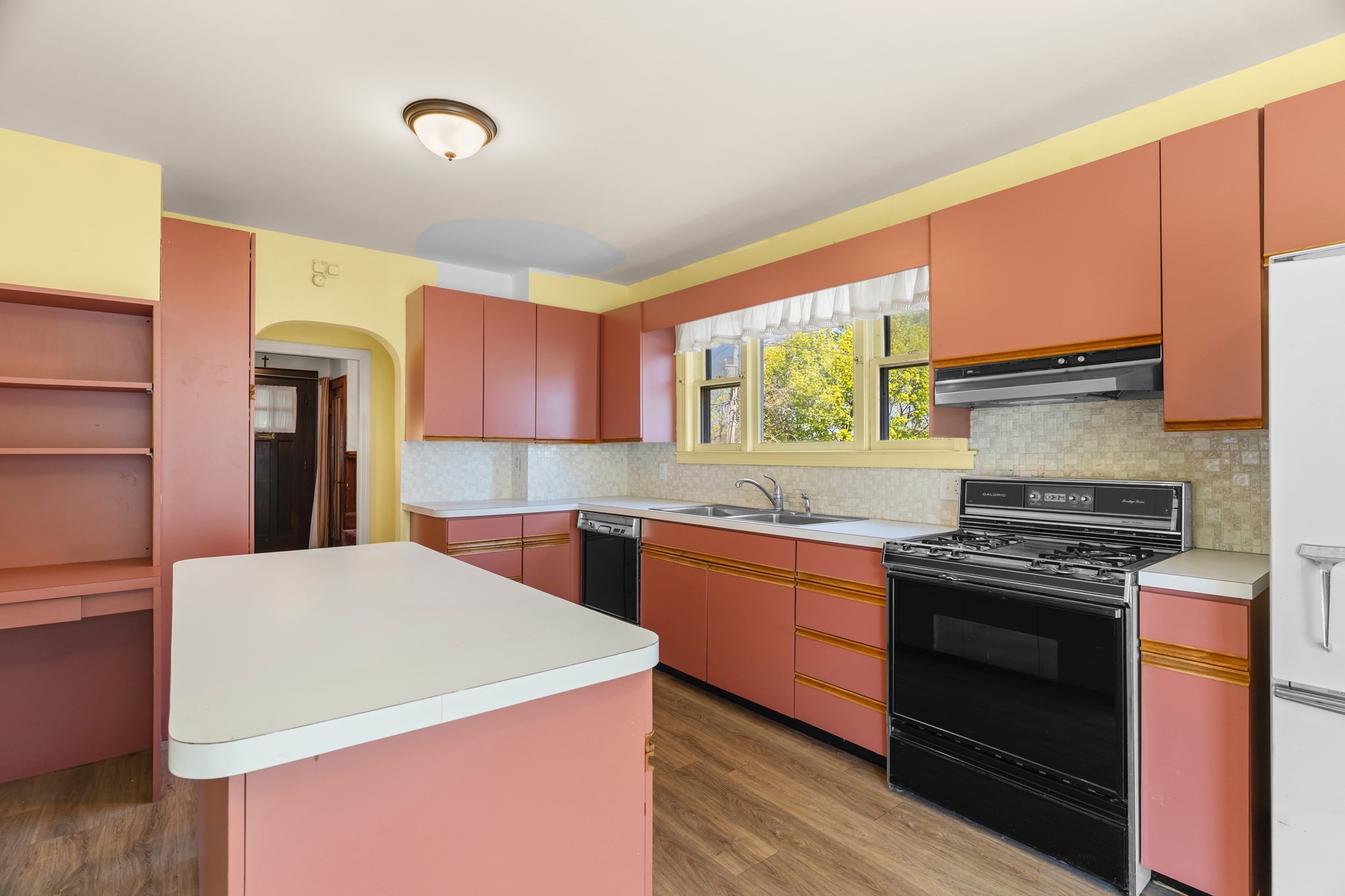 57 Undine Rd, Boston College, Boston, MA 02135 - Image 8