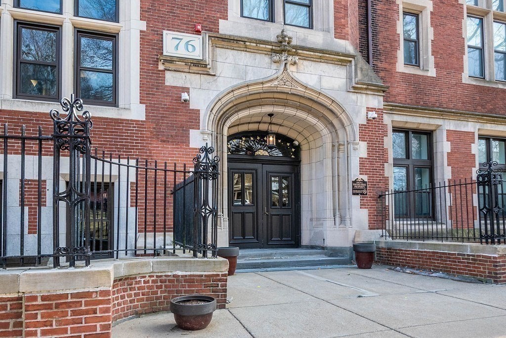 76 Elm St Unit G3, Jamaica Plain, Boston, MA 02130