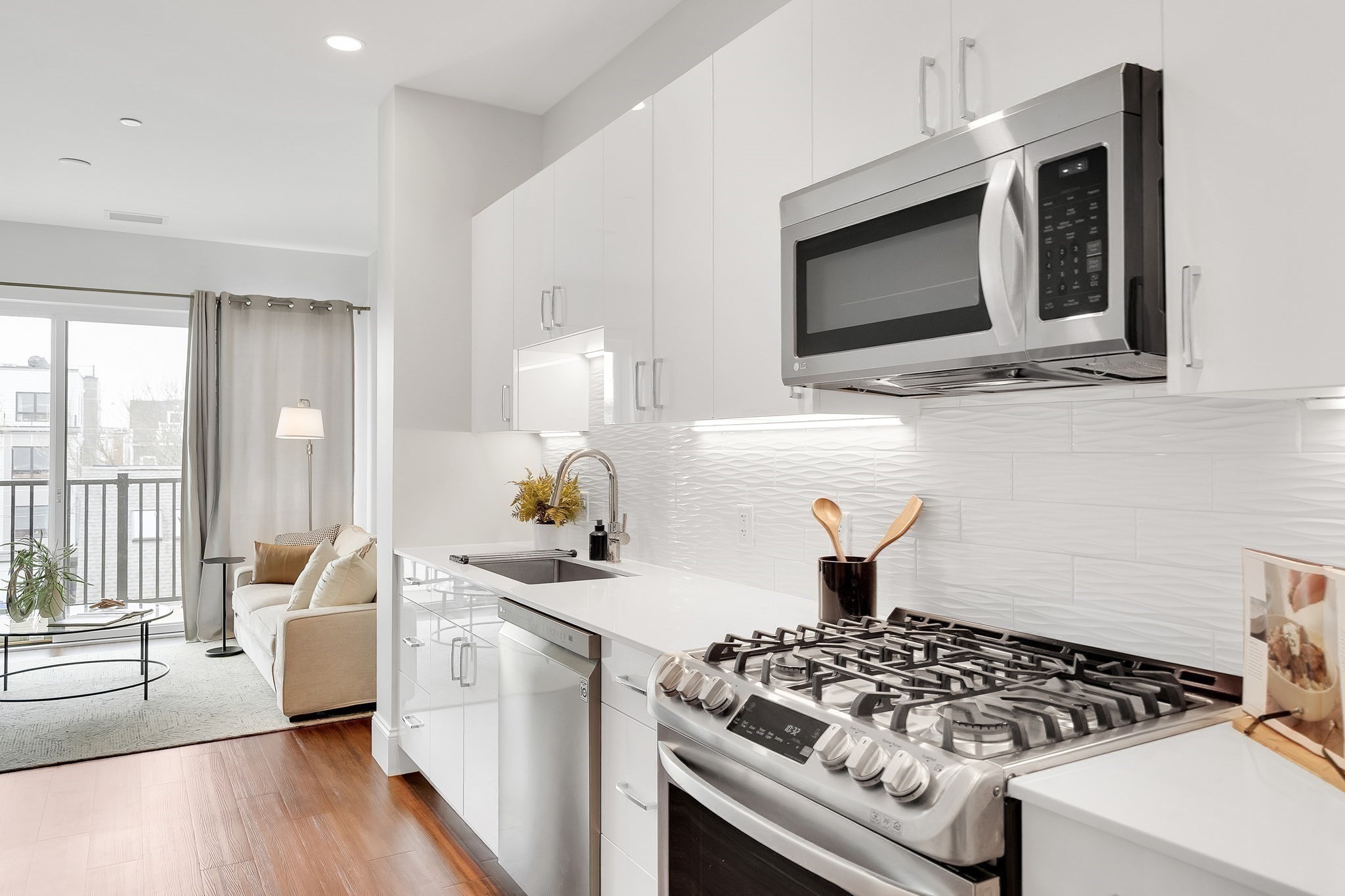 205 Maverick St Unit U308, East Boston, Boston, MA 02128 - Image 8