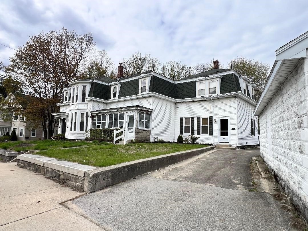 95 Pelham St Unit 3, Methuen, MA 01844