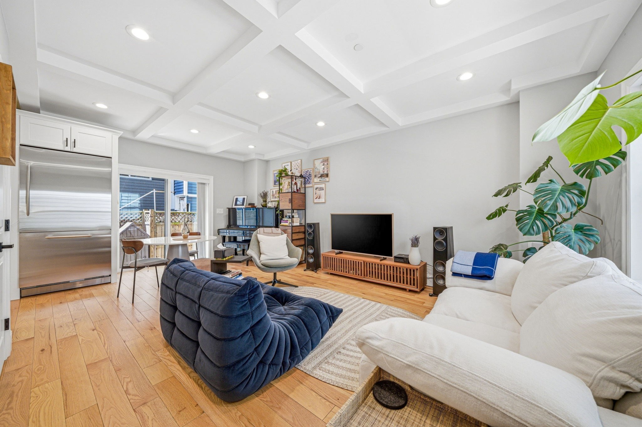 51 Oliver St Unit 2, Somerville, MA 02145