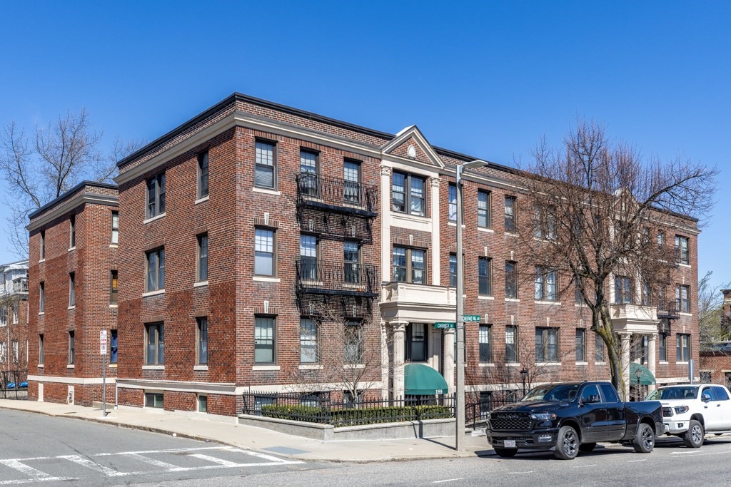 189 Chestnut Hill Avenue Unit 11, Boston College, Boston, MA 02135 - Image 14