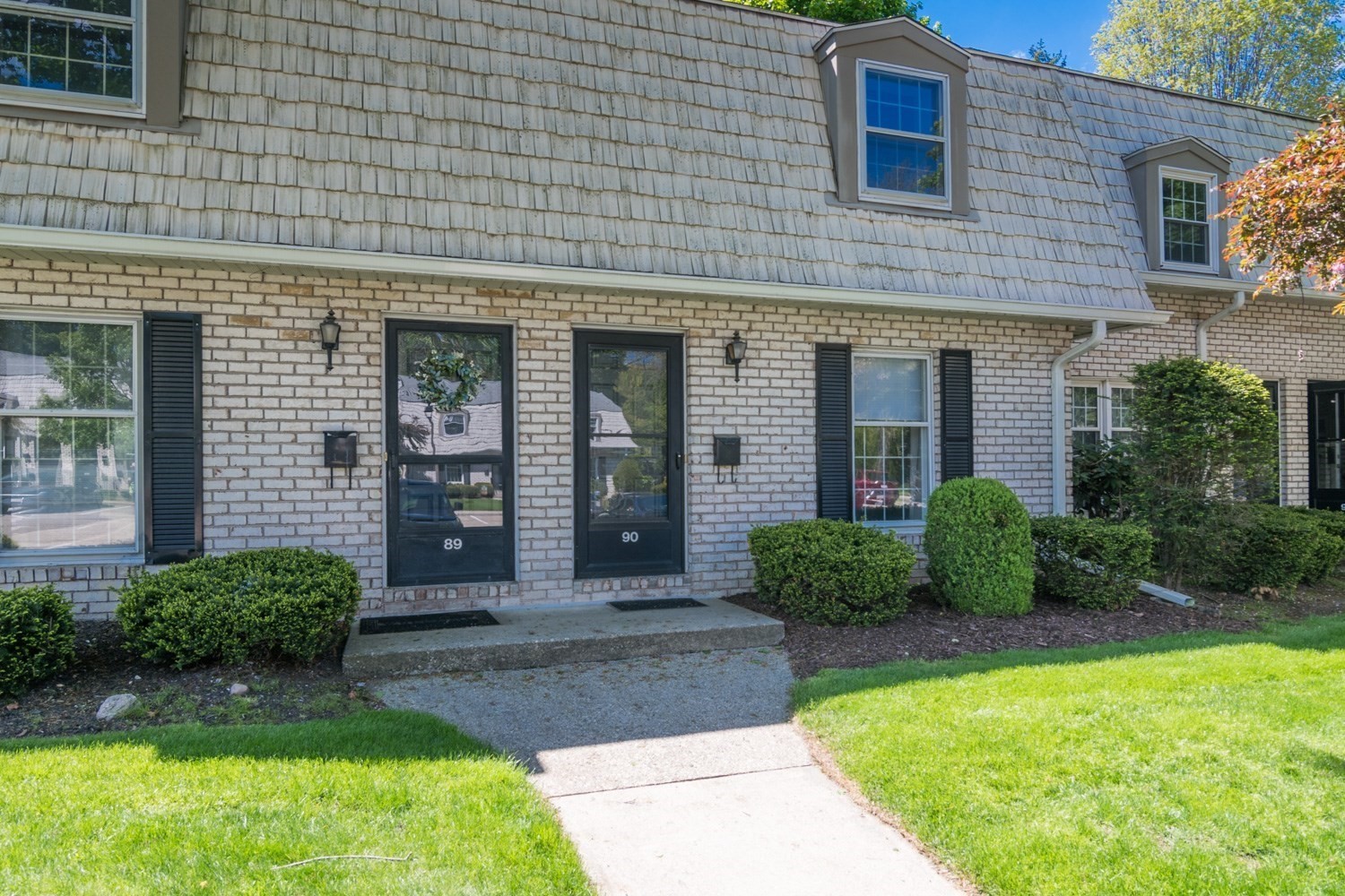 90 Plantation Dr Unit 90, Agawam, MA 01001