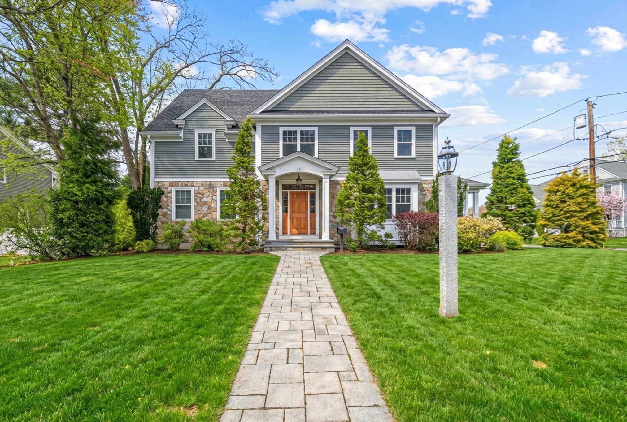 35 Marshall Rd, Wellesley, MA 02482