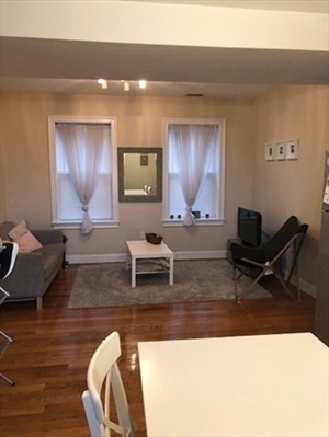 61 wait st, Apt 3