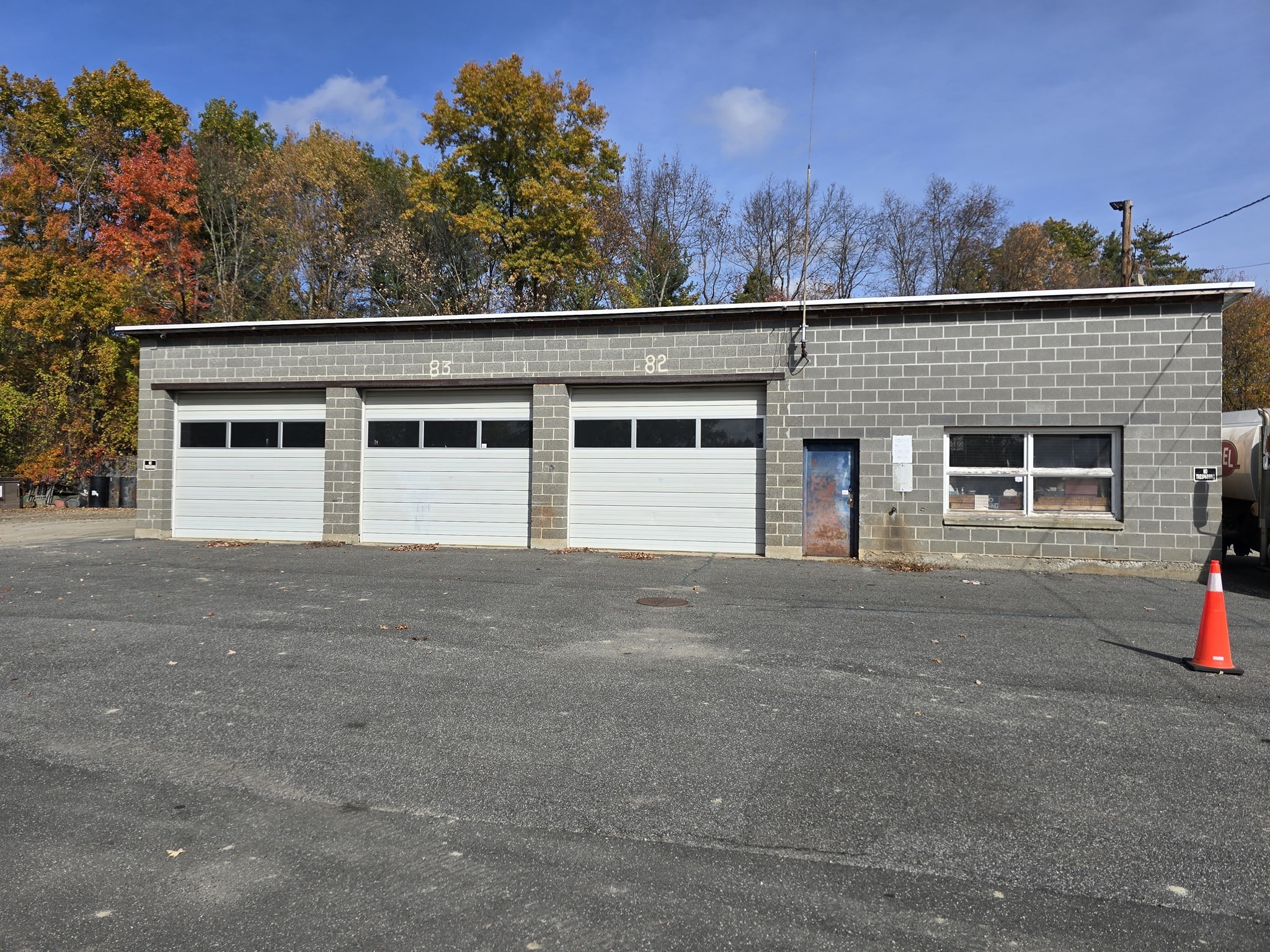 89 Mountainview Street, Easthampton, MA 01027
