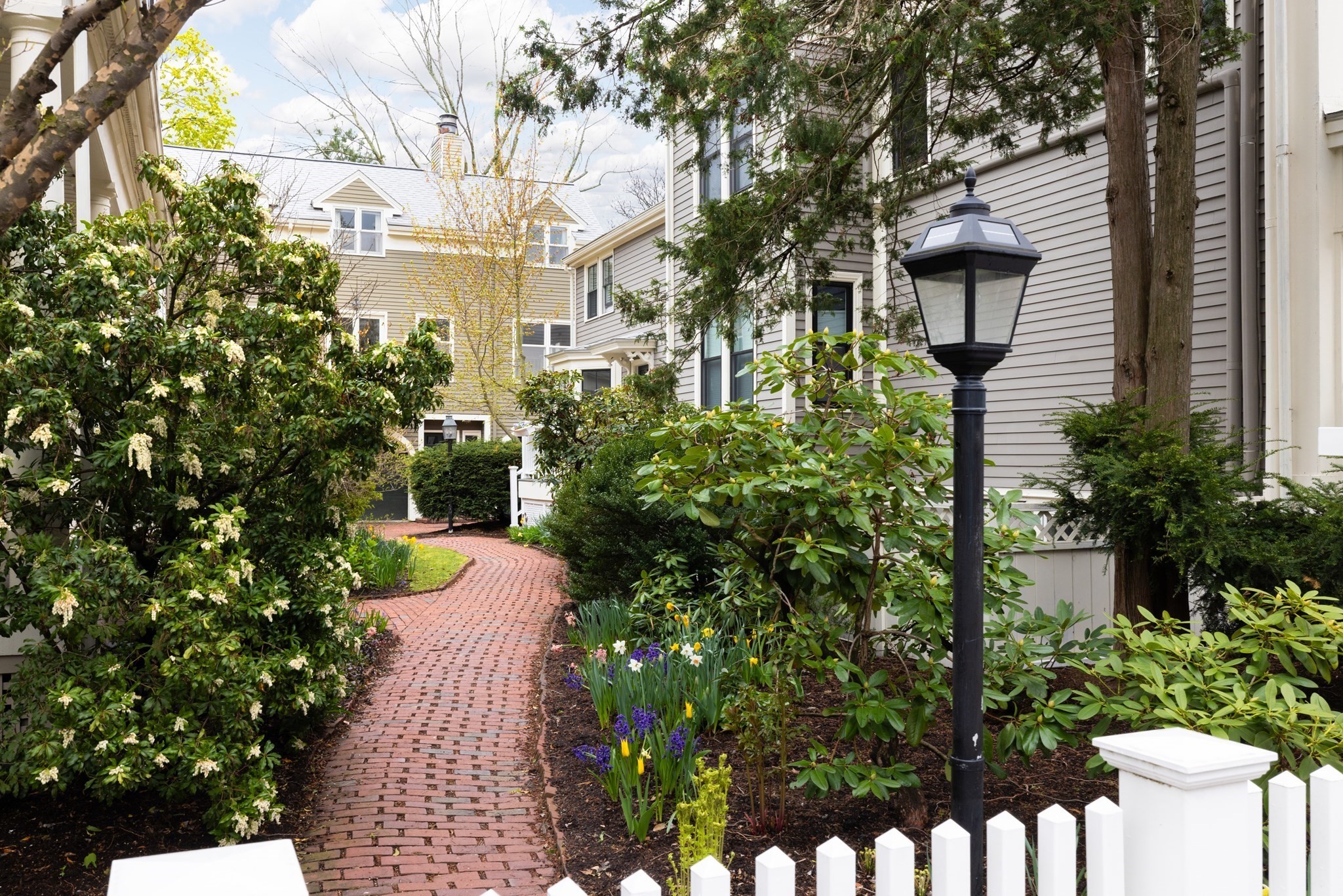 104 Hancock Street Unit 7, Cambridge, MA 02139