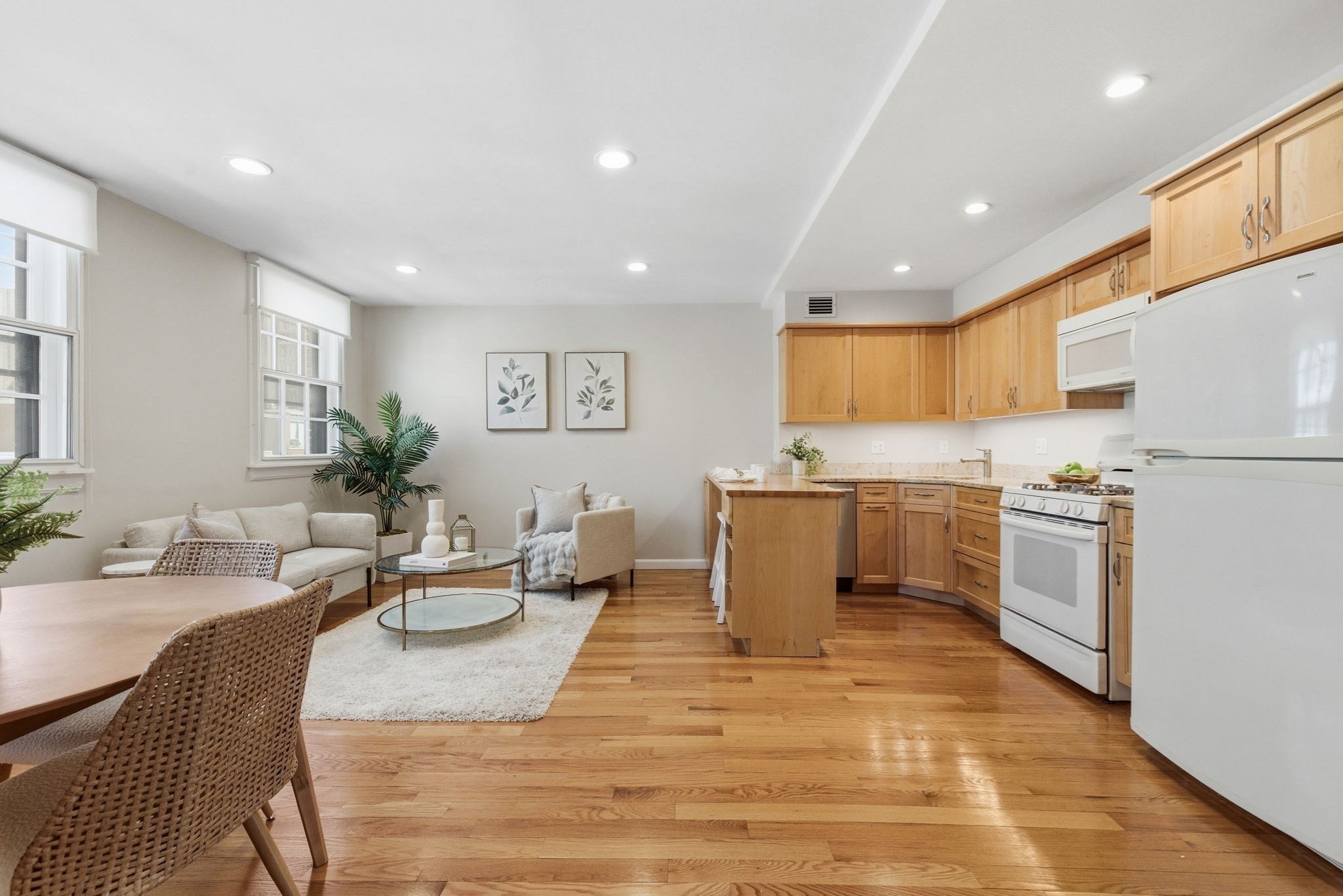 21 Bowdoin Street Unit 5C, Beacon Hill, Boston, MA 02114 - Image 2
