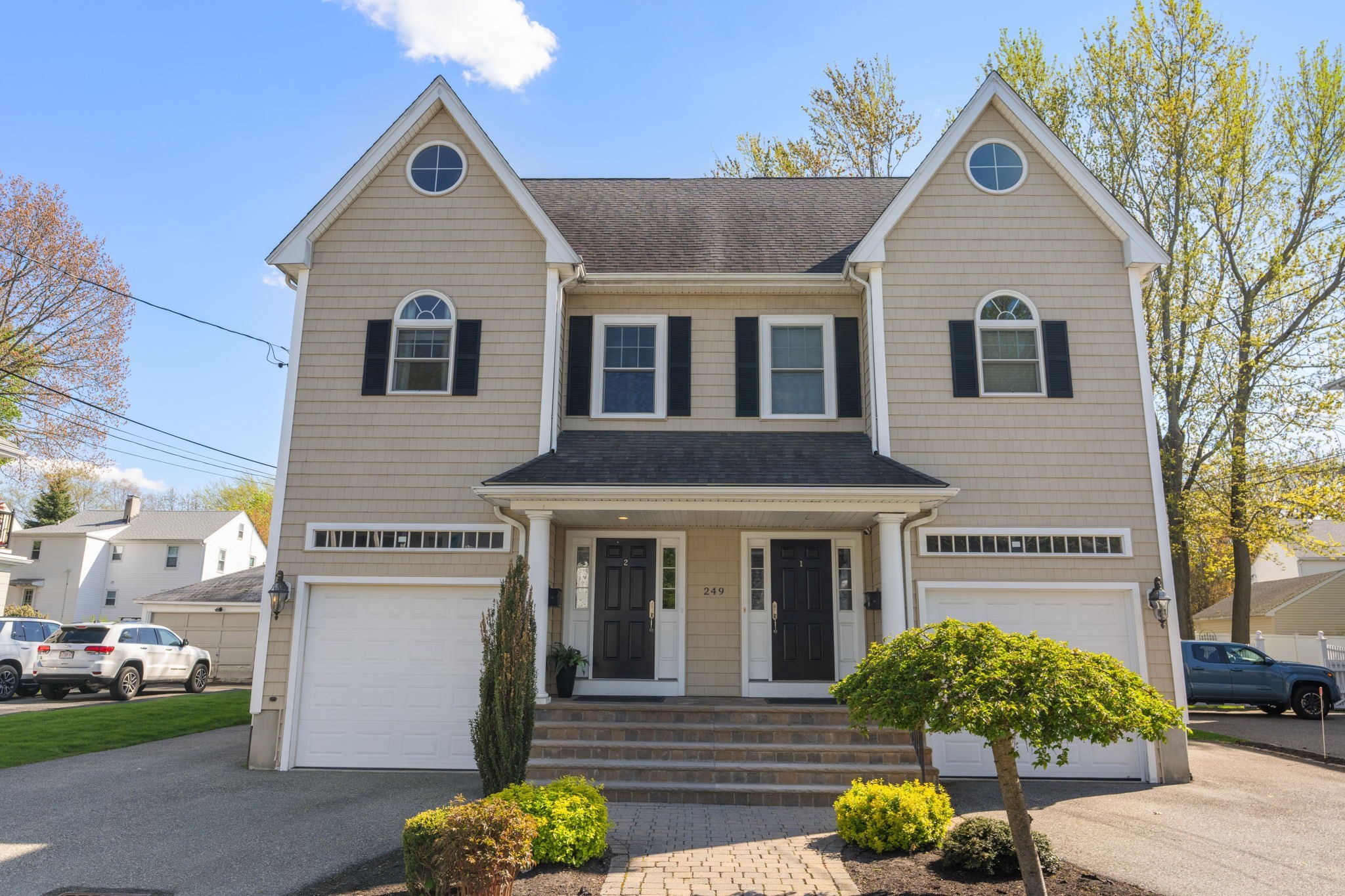249 Robbins Street Unit 2, Waltham, MA 02453